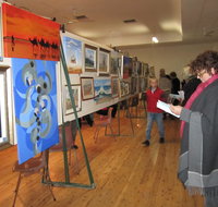 Lake Cargelligo Arts and Crafts Exhibition - Accommodation Nelson Bay