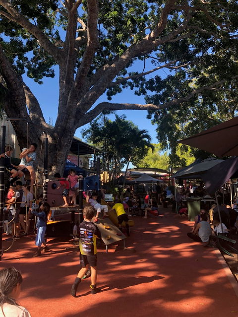 Nightcliff Markets - Accommodation Nelson Bay 0