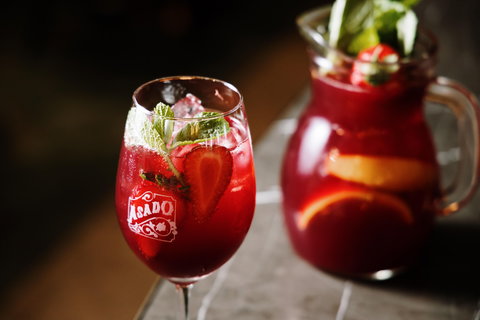 Weekend Bottomless Lunch - Accommodation Nelson Bay 0