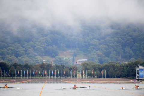 Aon Sydney International Rowing Regatta - Accommodation Nelson Bay 2