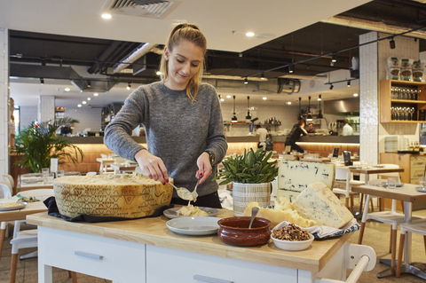 Flaming Cheese Wheel And Wine Experience: Brisbane - Accommodation Nelson Bay 0