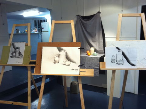 Art Classes With Violetta Strabic - Accommodation Nelson Bay 1
