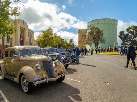 Australian Art Deco Festival Leeton - Accommodation Nelson Bay 2