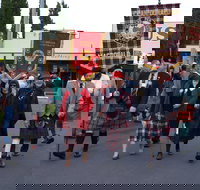 Bonnie Wingham Scottish Festival - Accommodation Nelson Bay