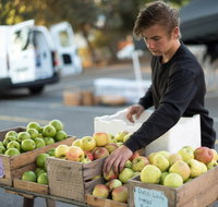 Carlton Farmers' Market - Accommodation Nelson Bay