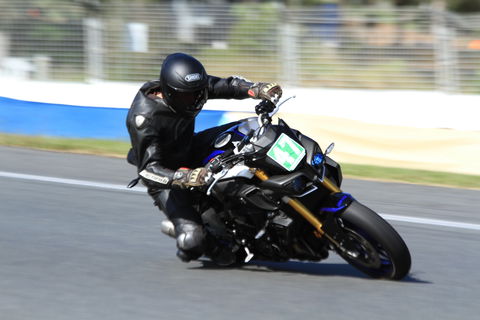 QR Moto Ride Days At Queensland Raceways! - Accommodation Nelson Bay 2