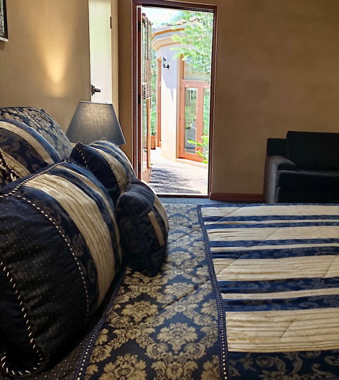 Estate Tuscany - Accommodation Nelson Bay 5