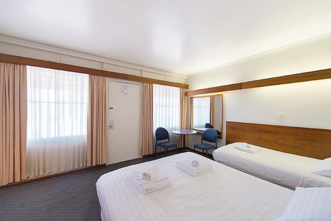 Blue Hills Motel - Accommodation Nelson Bay 3