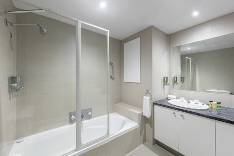 Riverside Apartments Melbourne - Accommodation Nelson Bay 2