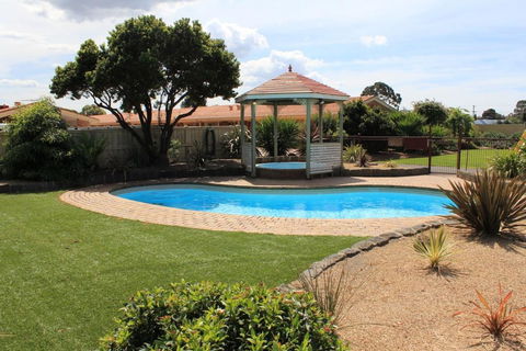 Werribee Park Motor Inn - Accommodation Nelson Bay 4