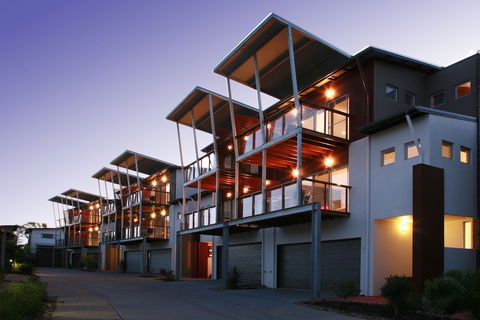 Best Western Plus Quarterdecks Retreat - Accommodation Nelson Bay 3