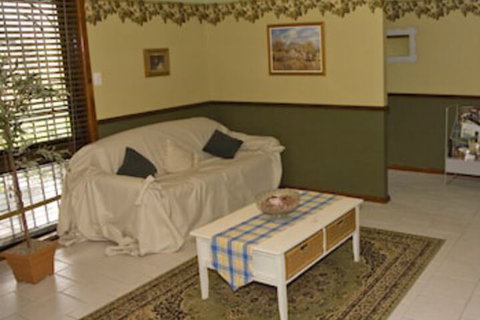 Talga Vines Vineyard Escape - Accommodation Nelson Bay 6