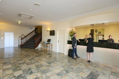 Best Western Plus Hovell Tree Inn - Accommodation Nelson Bay 5