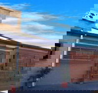 High Street Motor Inn