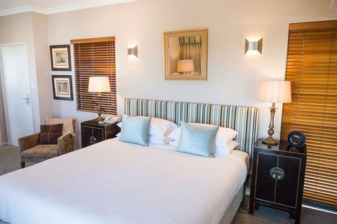 The Beach House At Bayside - Accommodation Nelson Bay 7