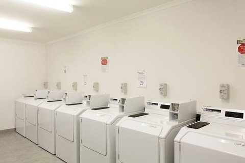 Macquarie University Village - Accommodation Nelson Bay 5