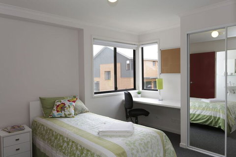 Macquarie University Village - Accommodation Nelson Bay 4