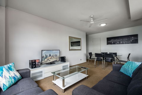 The Docks On Goodwin - Accommodation Nelson Bay 4