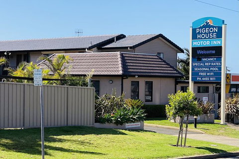 Pigeon House Motor Inn - Accommodation Nelson Bay 2