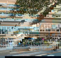 The Port Lincoln Hotel - Accommodation Nelson Bay