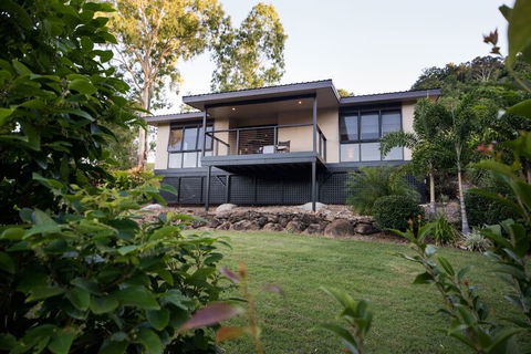Seclude Rainforest Retreat - Accommodation Nelson Bay 1