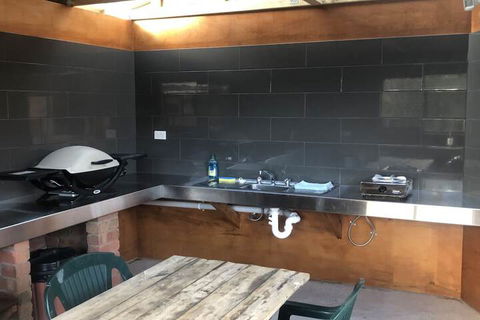Port Campbell Motor Inn - Accommodation Nelson Bay 2
