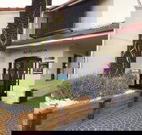 Burke and Wills Motor Inn - Accommodation Nelson Bay