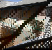 The 3 Explorers Motel