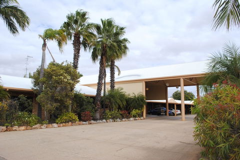 Albert Park Motor Inn - Accommodation Nelson Bay 0
