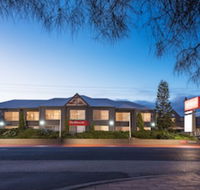 Bellevue on the Lakes - Accommodation Nelson Bay
