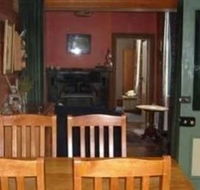 McIntosh Cottages - Accommodation Nelson Bay