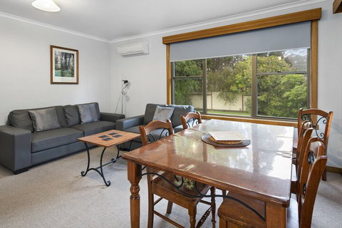 Marsden Court Apartments - Accommodation Nelson Bay 4
