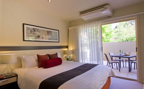 Falls Mountain Retreat - Accommodation Nelson Bay 6
