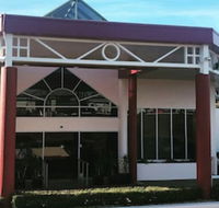 Hunts Hotel Liverpool - Accommodation Nelson Bay