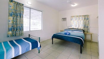 Beaches Backpackers Airlie Beach - Hostel - Accommodation Nelson Bay 3