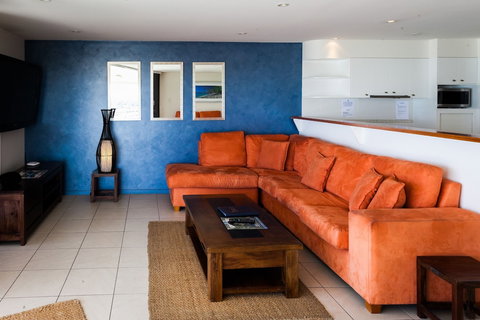 Coolum Caprice - Accommodation Nelson Bay 4