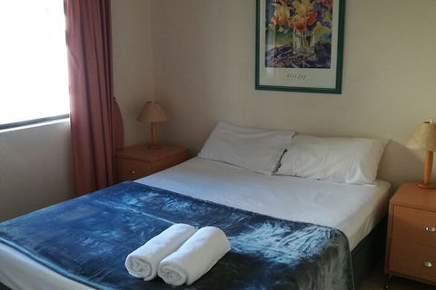 Spring Hill Gardens Apartments - Accommodation Nelson Bay 4