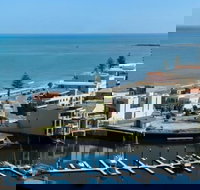 Atlantic Tower Motor Inn - Accommodation Nelson Bay