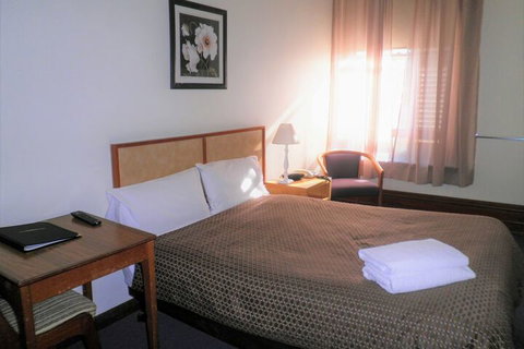 Princes Lodge Motel - Accommodation Nelson Bay 6