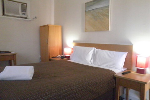 Princes Lodge Motel - Accommodation Nelson Bay 3