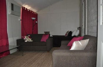 Club Boutique Hotel Cunnamulla - Accommodation Nelson Bay 3