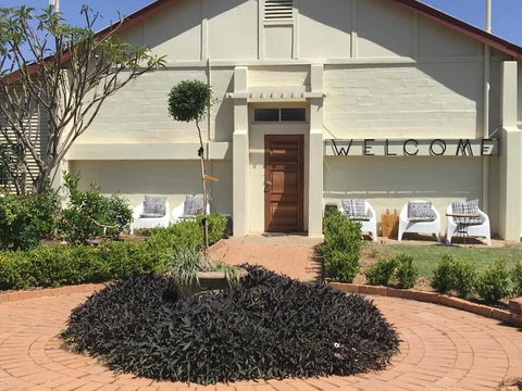 Club Boutique Hotel Cunnamulla - Accommodation Nelson Bay 0
