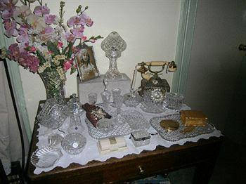 The Grand Guesthouse - Accommodation Nelson Bay 2