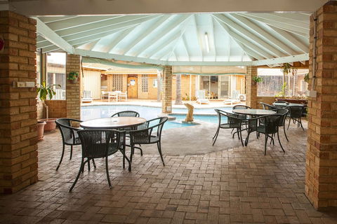 Comfort Inn Bay Of Isles - Accommodation Nelson Bay 4