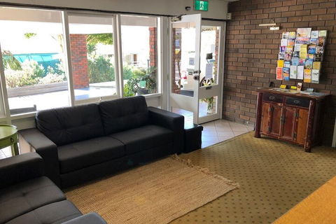 Matador Motor Inn - Accommodation Nelson Bay 2