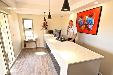 Bunbury Apartment Motel - Accommodation Nelson Bay 1