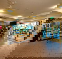 Cairns Queens Court - Accommodation Nelson Bay