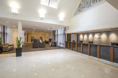 Holiday Inn Potts Point Sydney, An IHG Hotel - Accommodation Nelson Bay 2