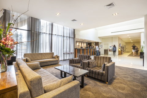 Holiday Inn Potts Point Sydney, An IHG Hotel - Accommodation Nelson Bay 3