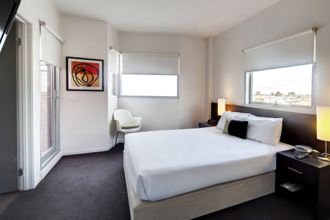 Punthill Essendon - Accommodation Nelson Bay 6